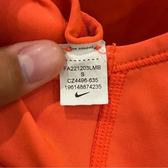 Nike Women's Bright Orange Sports Bra Size Small - Picture 3 of 4